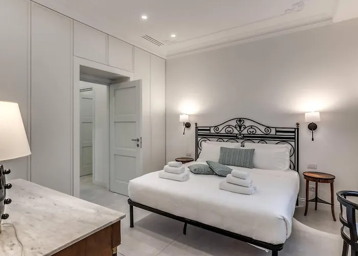 Appartamento Luxury Flat With Terrace By Historic Center *