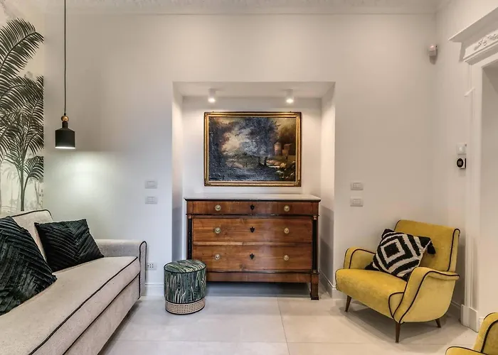Luxury Flat With Terrace By Historic Center * Roma