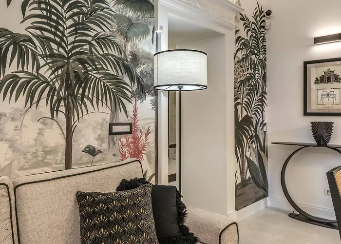 Luxury Flat With Terrace By Historic Center Appartamento